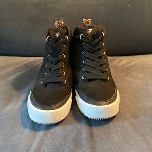 Roxy High Top Sneakers